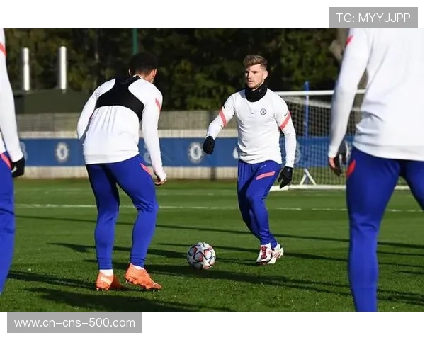 欧冠青少年培训营开展，小球员接触顶级俱乐部